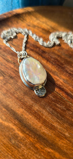 Mother of pearl necklace