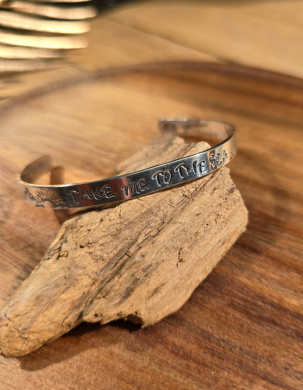 Take me to the sea Cuff